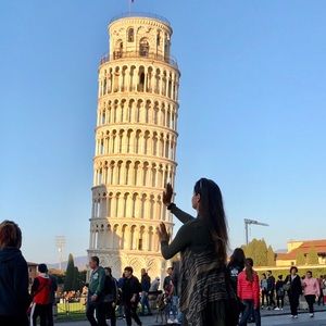 Meet your Posher, Corrine